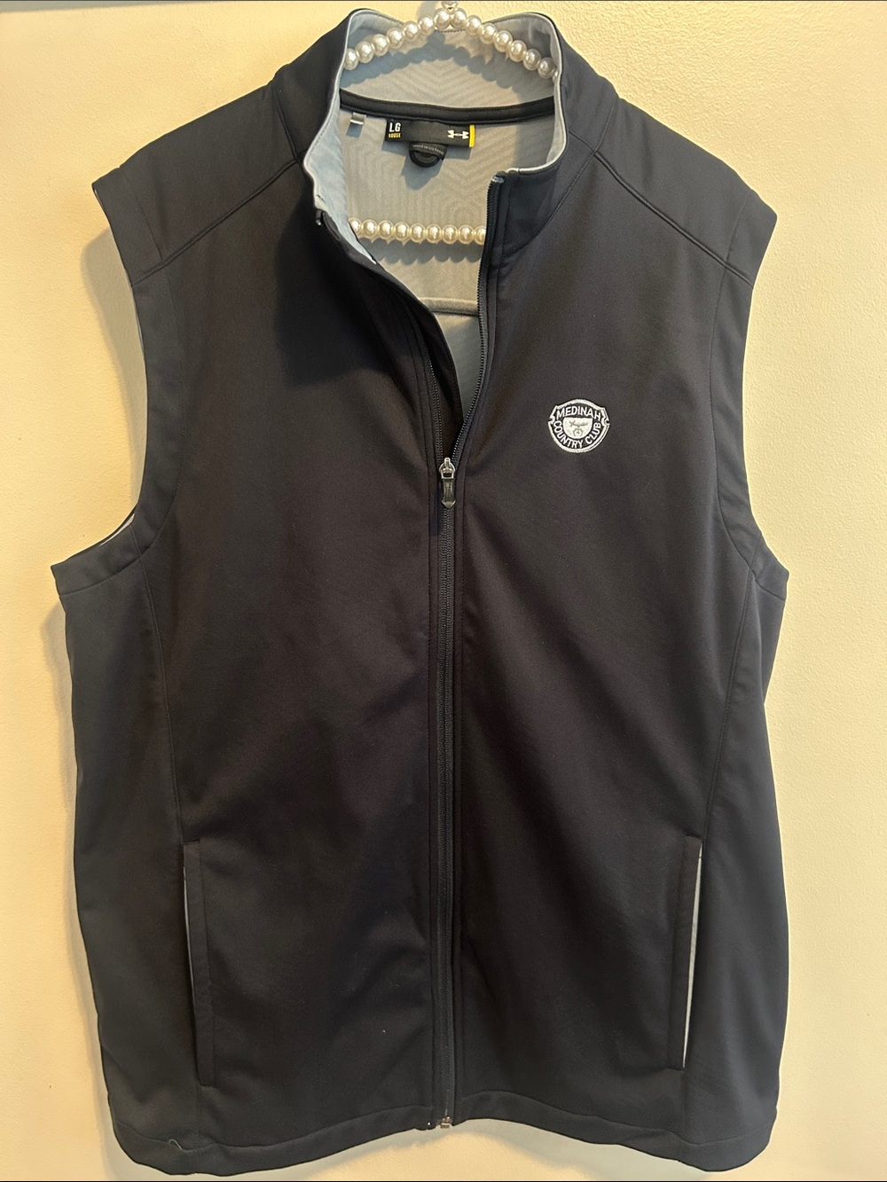 Under Armour Medinah Country Club Golf Vest Mens Large Black Full Zip Sleeveless